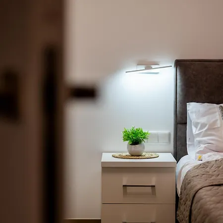 Myhome Sunset Apartman *