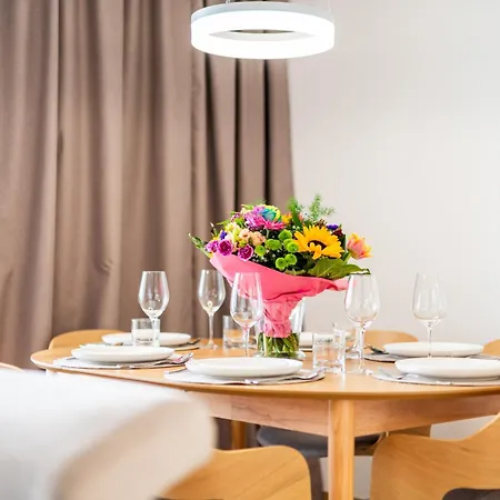 Myhome Sunset Apartman *